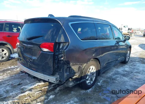 2020 Chrysler Voyager Lxi из США, поврежденный, VIN 2C4RC1DG2LR257067